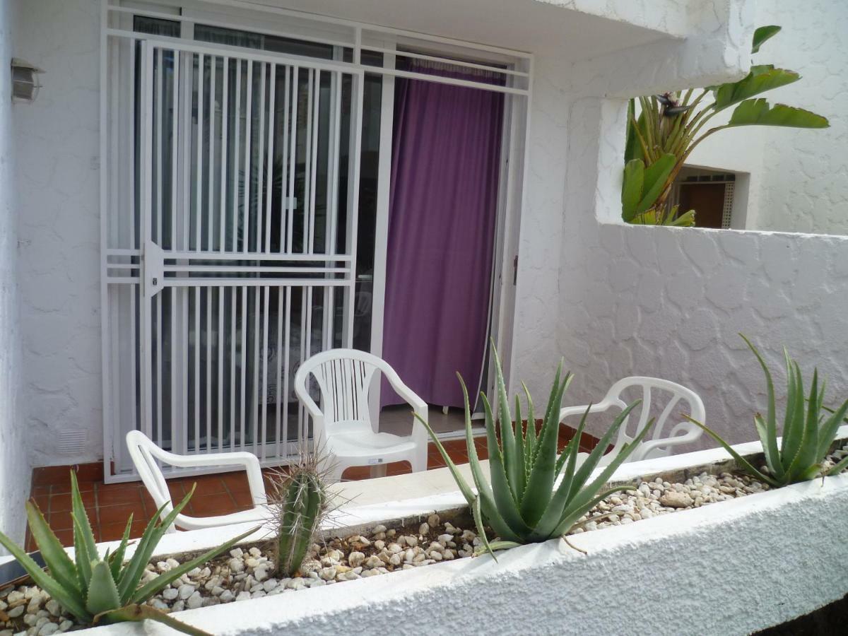 Elana Apartment With Free Wifi Costa Del Silencio Exteriér fotografie